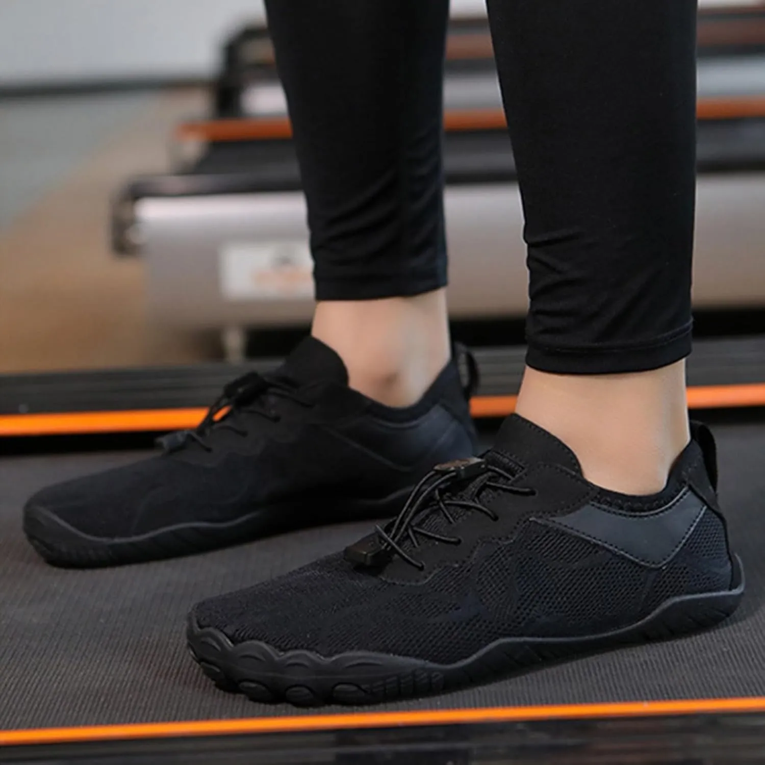 Mens Water Shoes Quick-Drying Swimming Shoes for Women Wading Diving Non Slip Barefoot Hiking Shoe Rock Climbing Wrestling Boxing Shoe for Men Women Lightweight Beach Pool Footwear