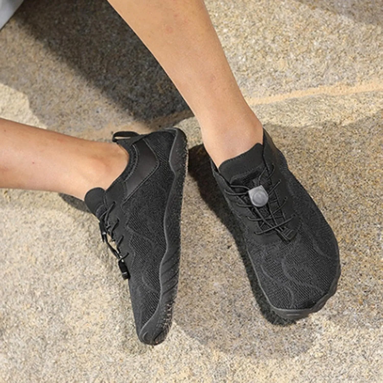 Mens Water Shoes Quick-Drying Swimming Shoes for Women Wading Diving Non Slip Barefoot Hiking Shoe Rock Climbing Wrestling Boxing Shoe for Men Women Lightweight Beach Pool Footwear